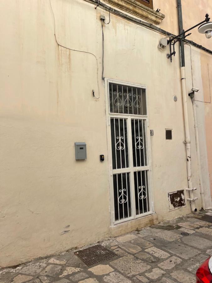 Ferienwohnung History Station Brindisi Exterior foto